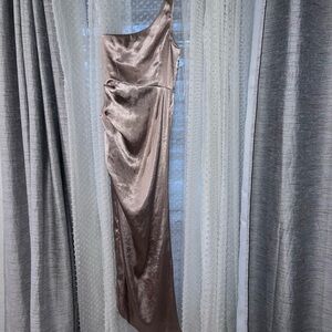 Gold bridesmaid dress from white fox only worse once, like new